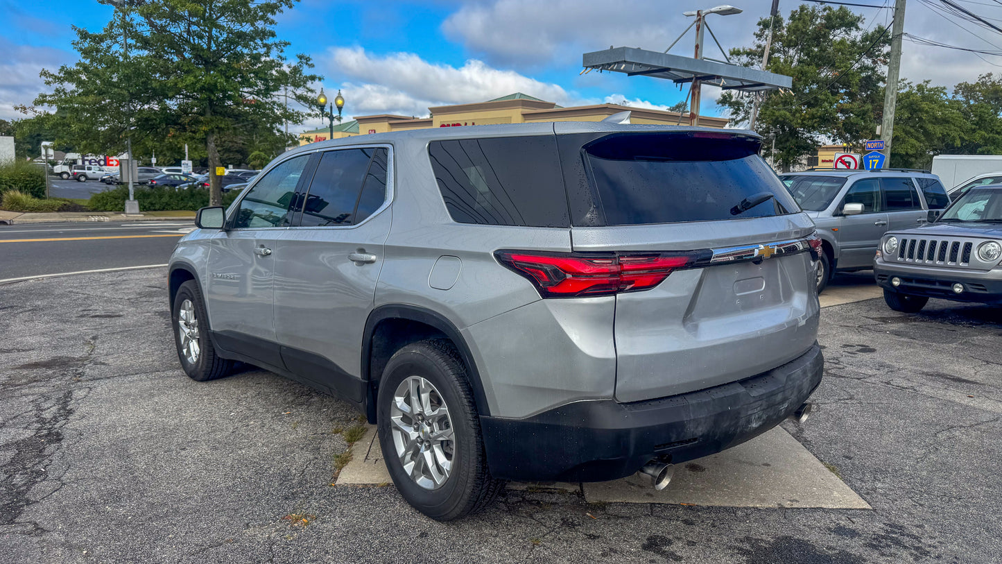 2022 Chevrolet Traverse LS