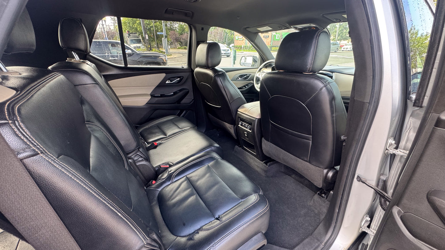 2022 Chevrolet Traverse LS