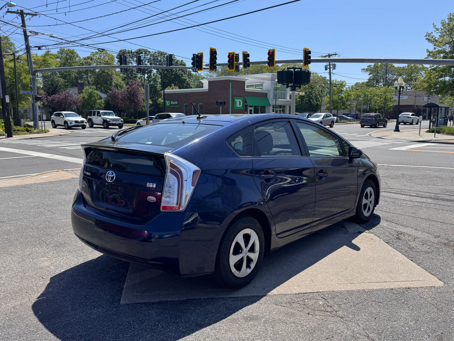 2013 TOYOTA PRIUS THREE