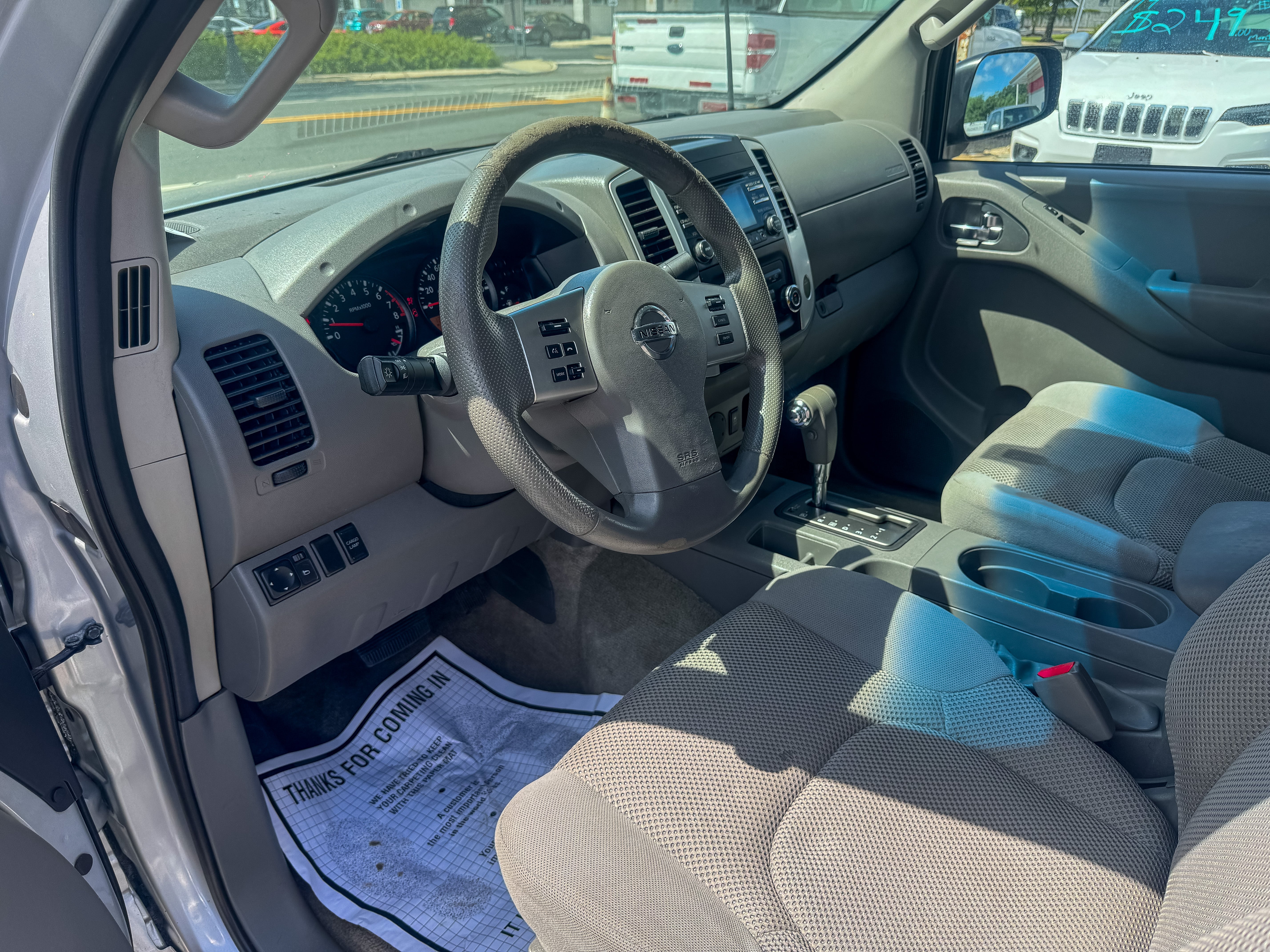 2013 Nissan Frontier SV