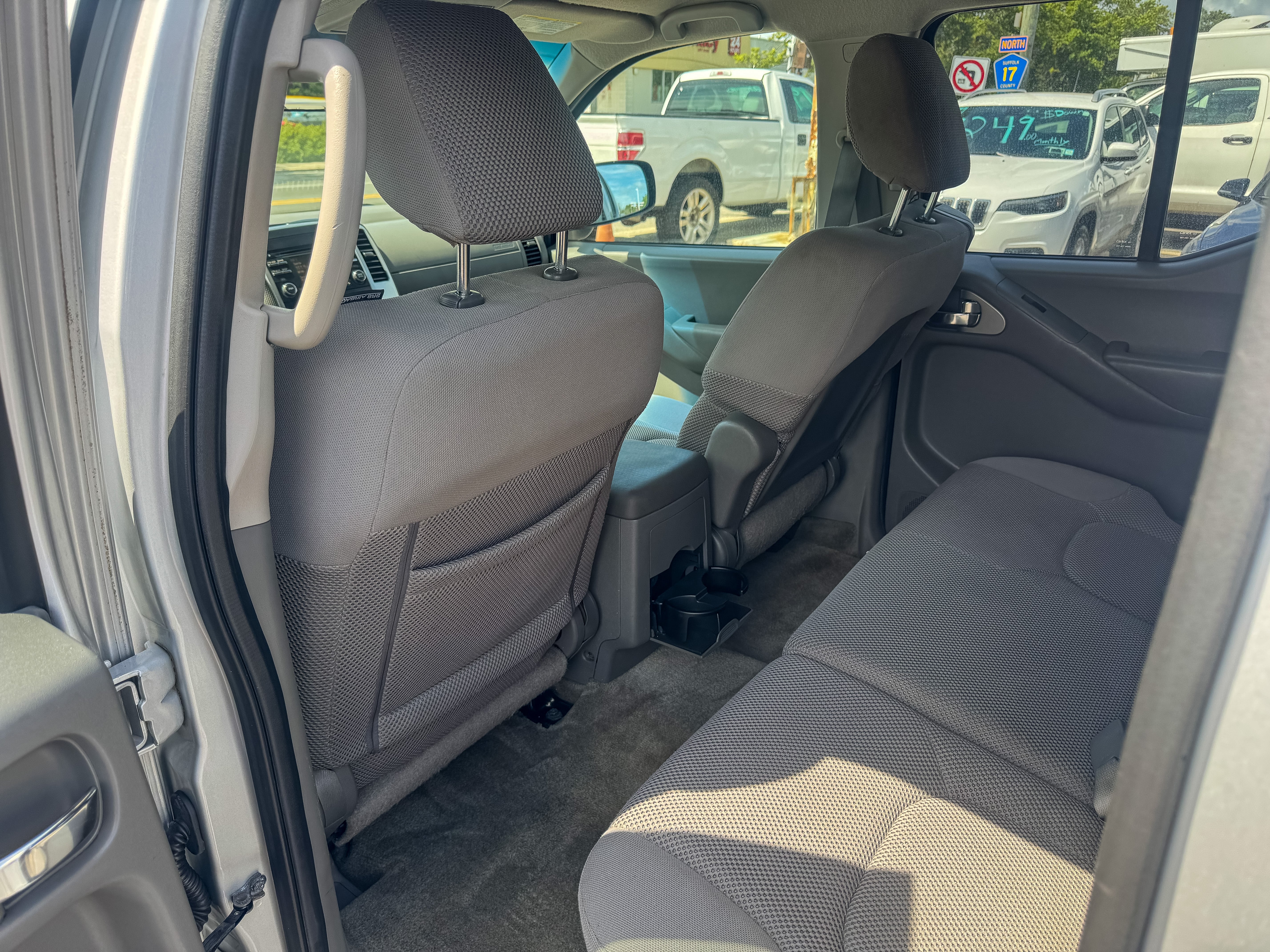 2013 Nissan Frontier SV