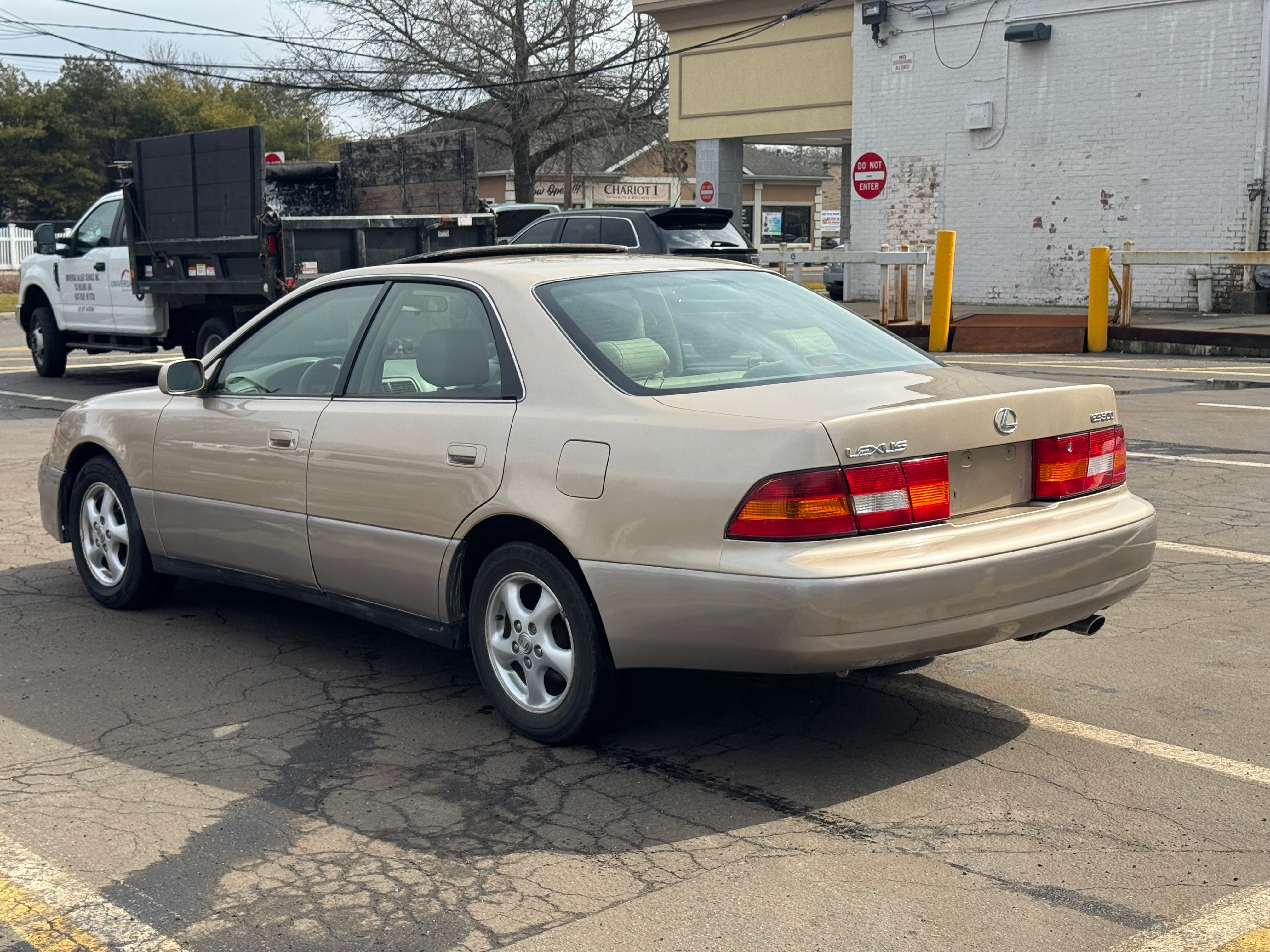 1997 Lexus ES 300