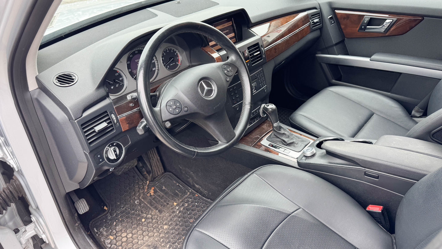 2011 Mercedes-Benz GLK 350 4MATIC