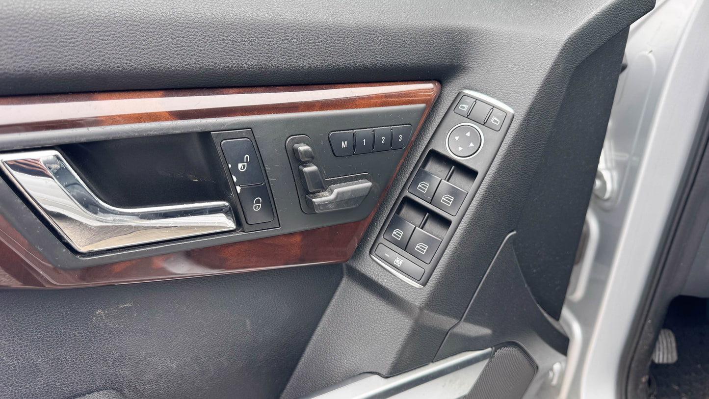 2011 Mercedes-Benz GLK 350 4MATIC