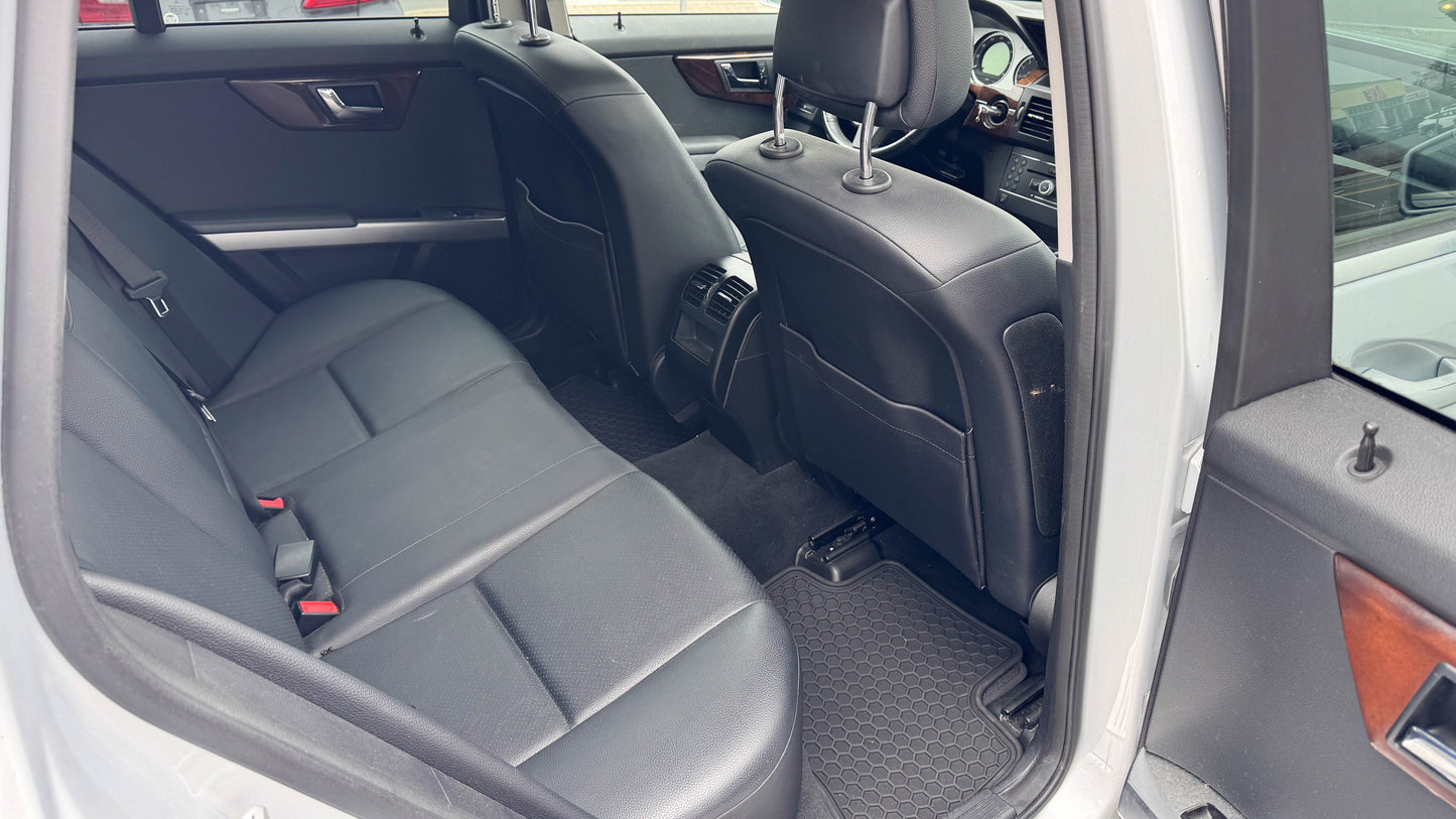 2011 Mercedes-Benz GLK 350 4MATIC